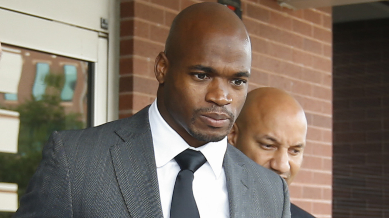 Adrian Peterson's indefinite suspension overturned by judge
